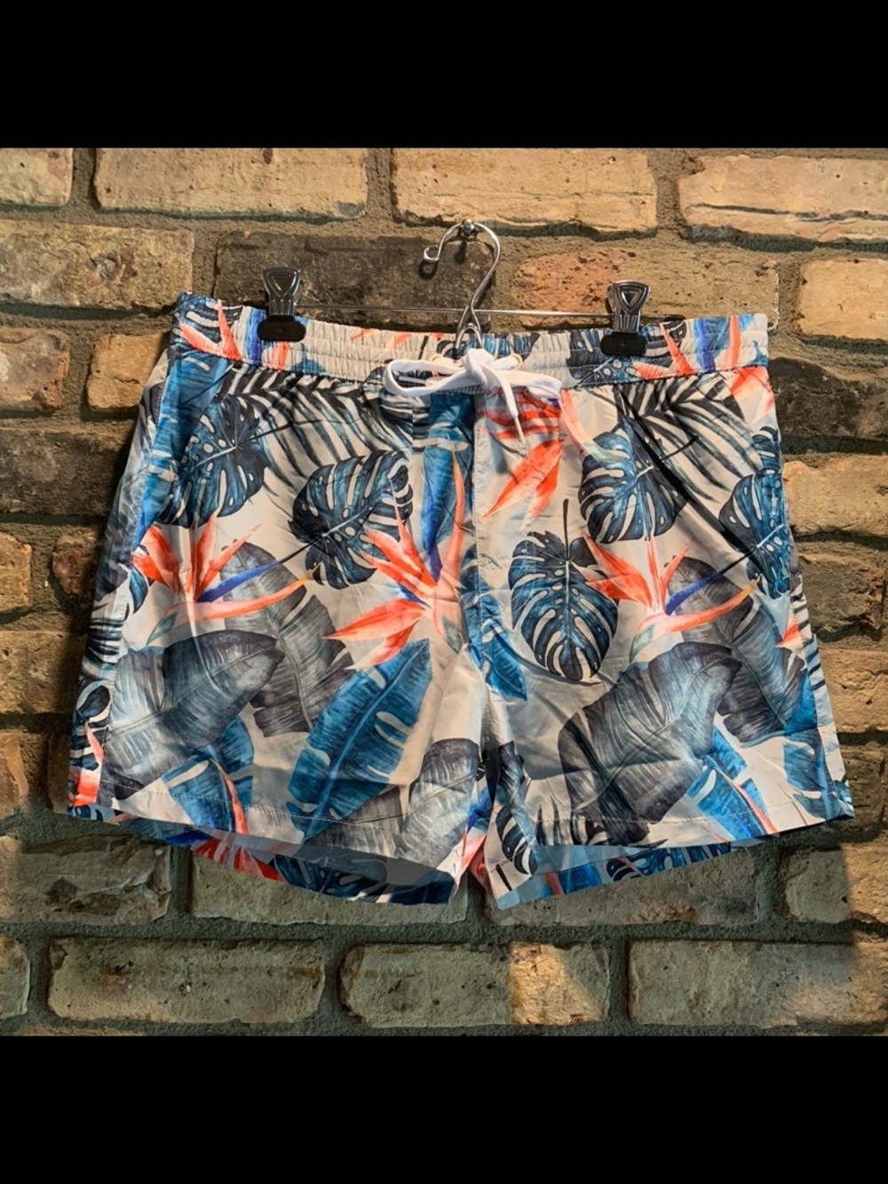 Men’s swim/ quick dry shorts NWOT size XL